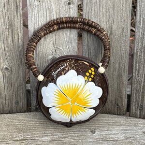 Vtg Hawaiian Coconut Purse Shell Bead Handle Hand painted Floral Souvenir Tiki
